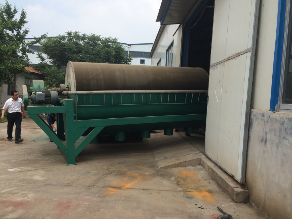 干粉除铁器浆料除铁器 流体除铁器圆形法兰盘接口吸铁机