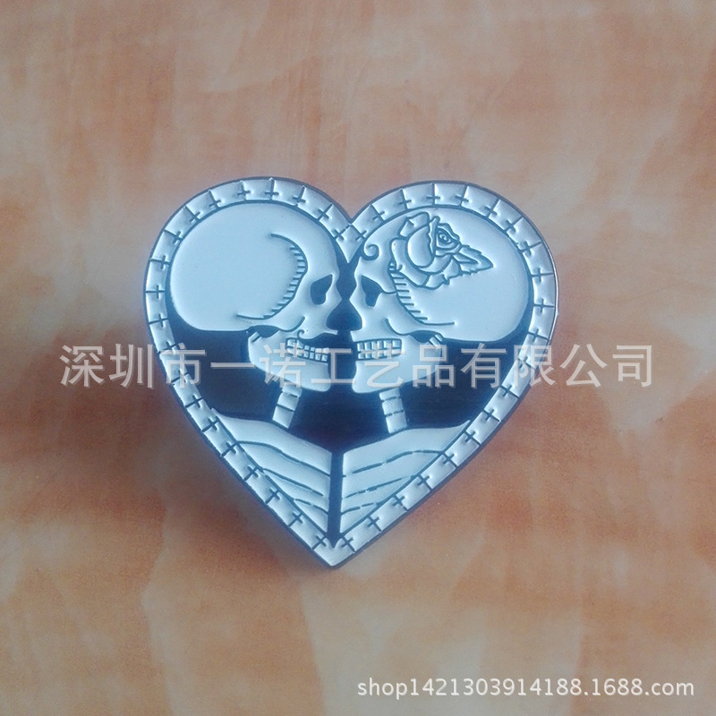 白头到老骷髅徽章 (2)