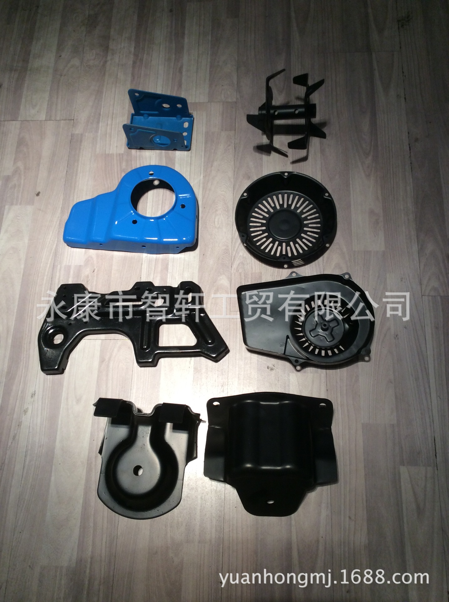 五金模具、大型异型拉伸模具、汽车钣金模具、园林工具模具