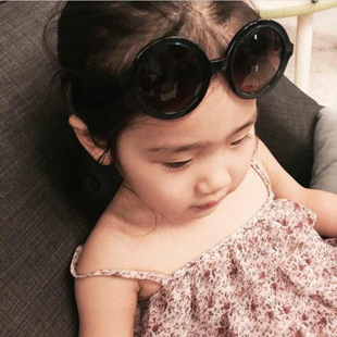 A generation of ins explosions children's sunglasses round retro children's glasses polarized sunglasses
