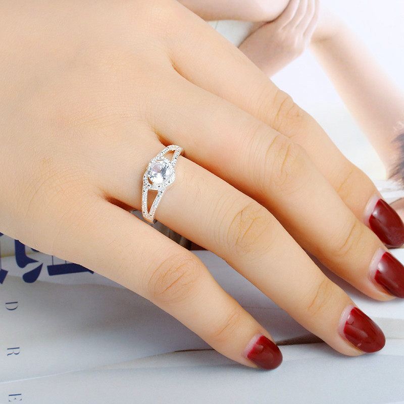 Diamond Love Ring Ring Flash Diamond Wedding Jewelry Wholesale display picture 7