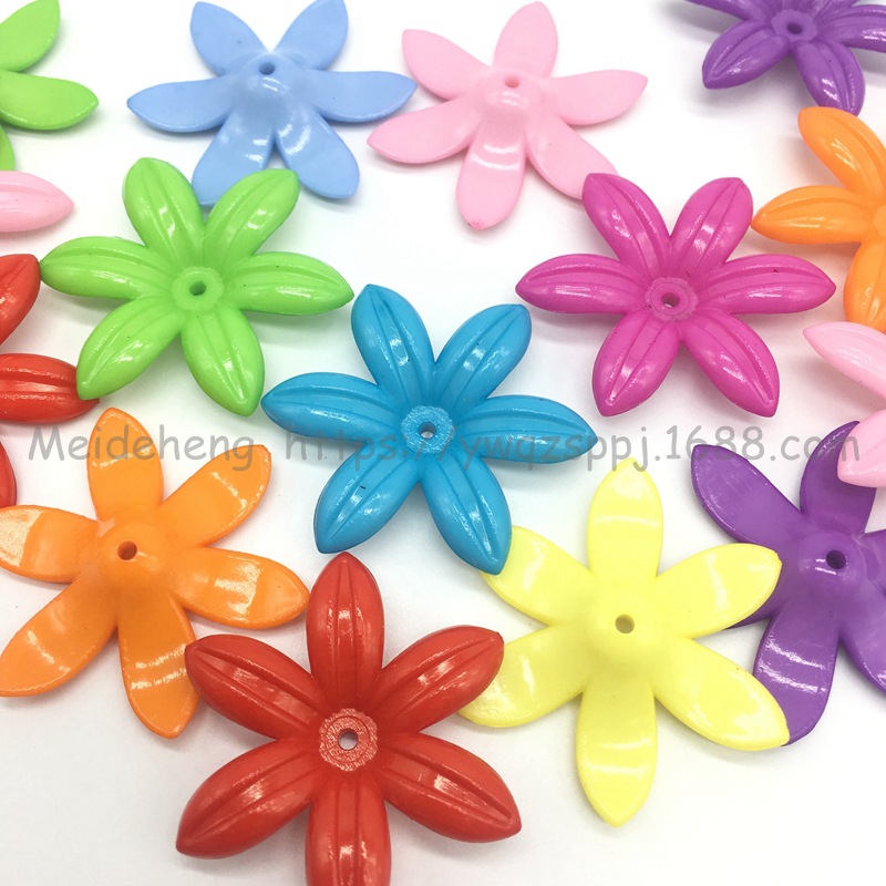 Candy-colored solid color, flower leaf, Daisy, six-leaf flower, bride's updo, handcrafted hair hairpin, Korean-style wedding hair accessory detail image 3