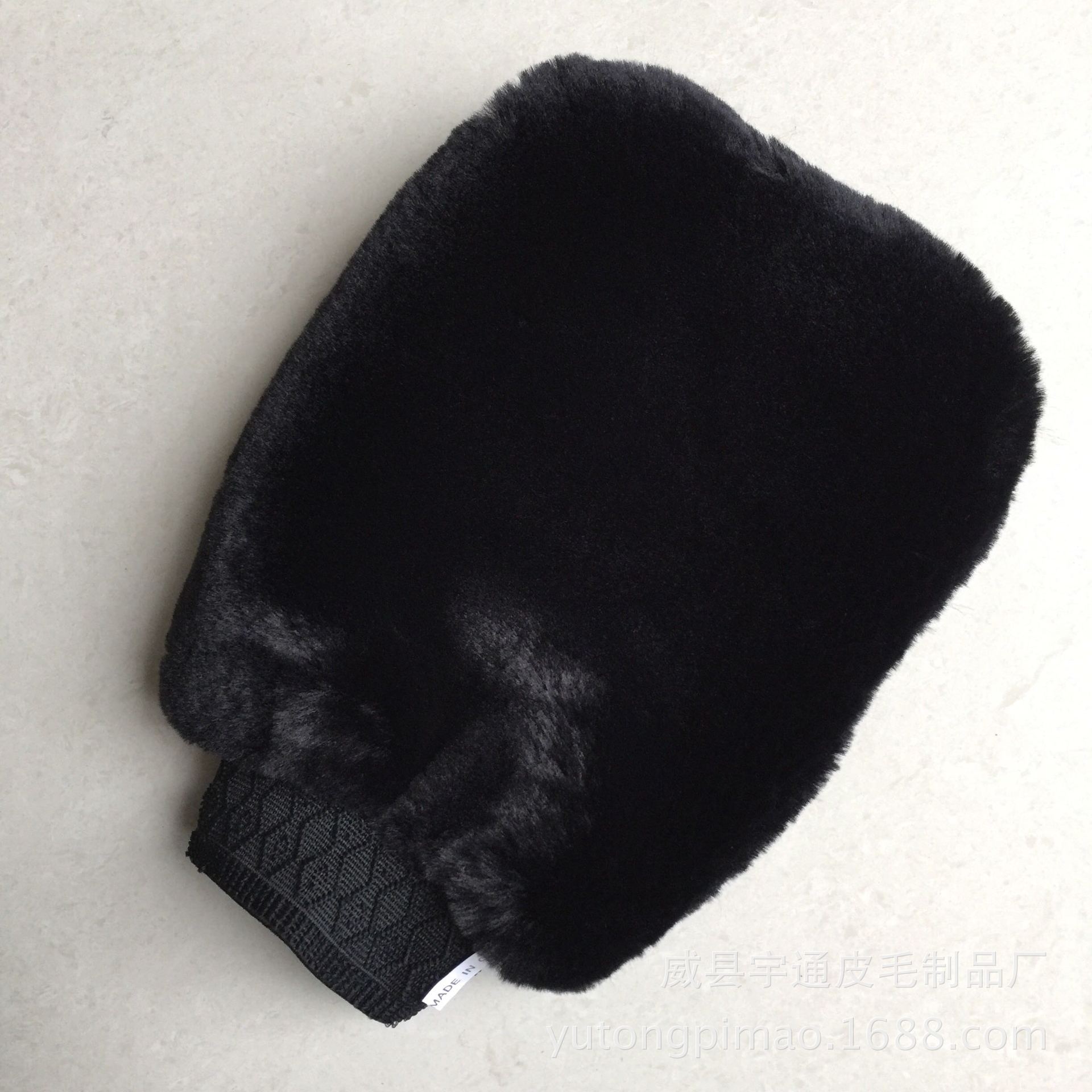 厂家供应仿羊毛绒擦车手套人造毛洗车打蜡抛光除尘汽车清洗工具