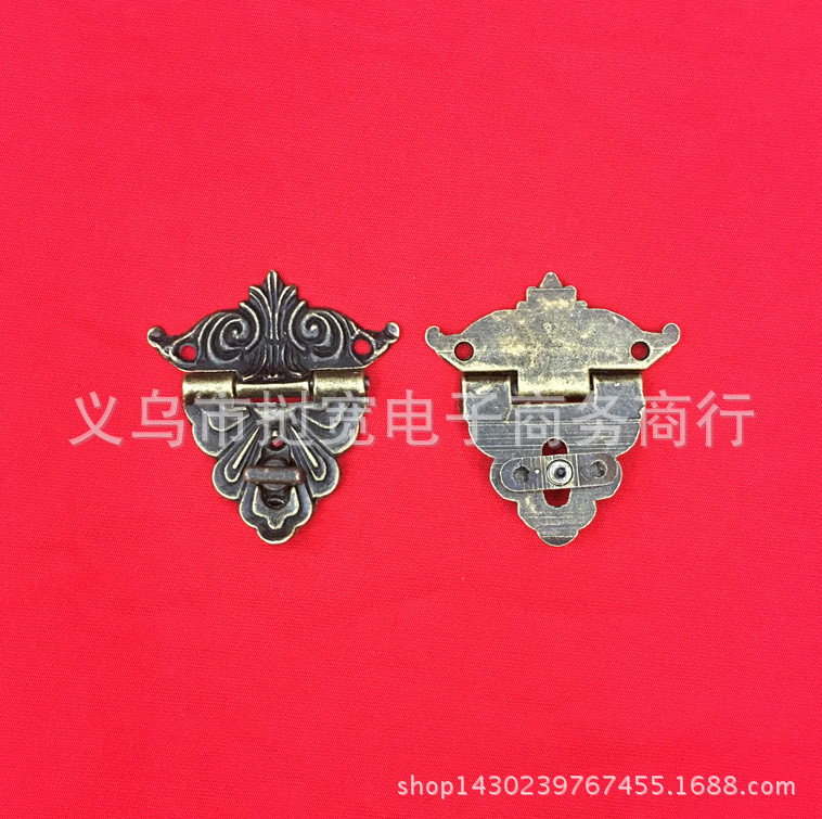 48*45MM仿古搭扣合金箱扣木盒酒盒礼品盒明装锁扣小号扣子批发