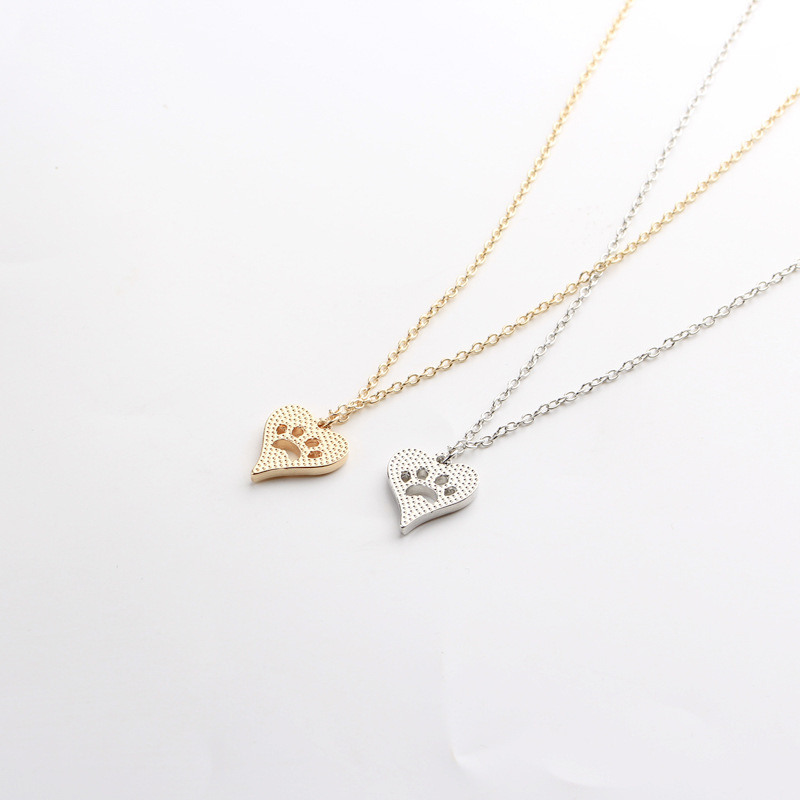 New cute animal cat paw foot necklace openwork peach heart necklace heart shaped dog paw print neckl