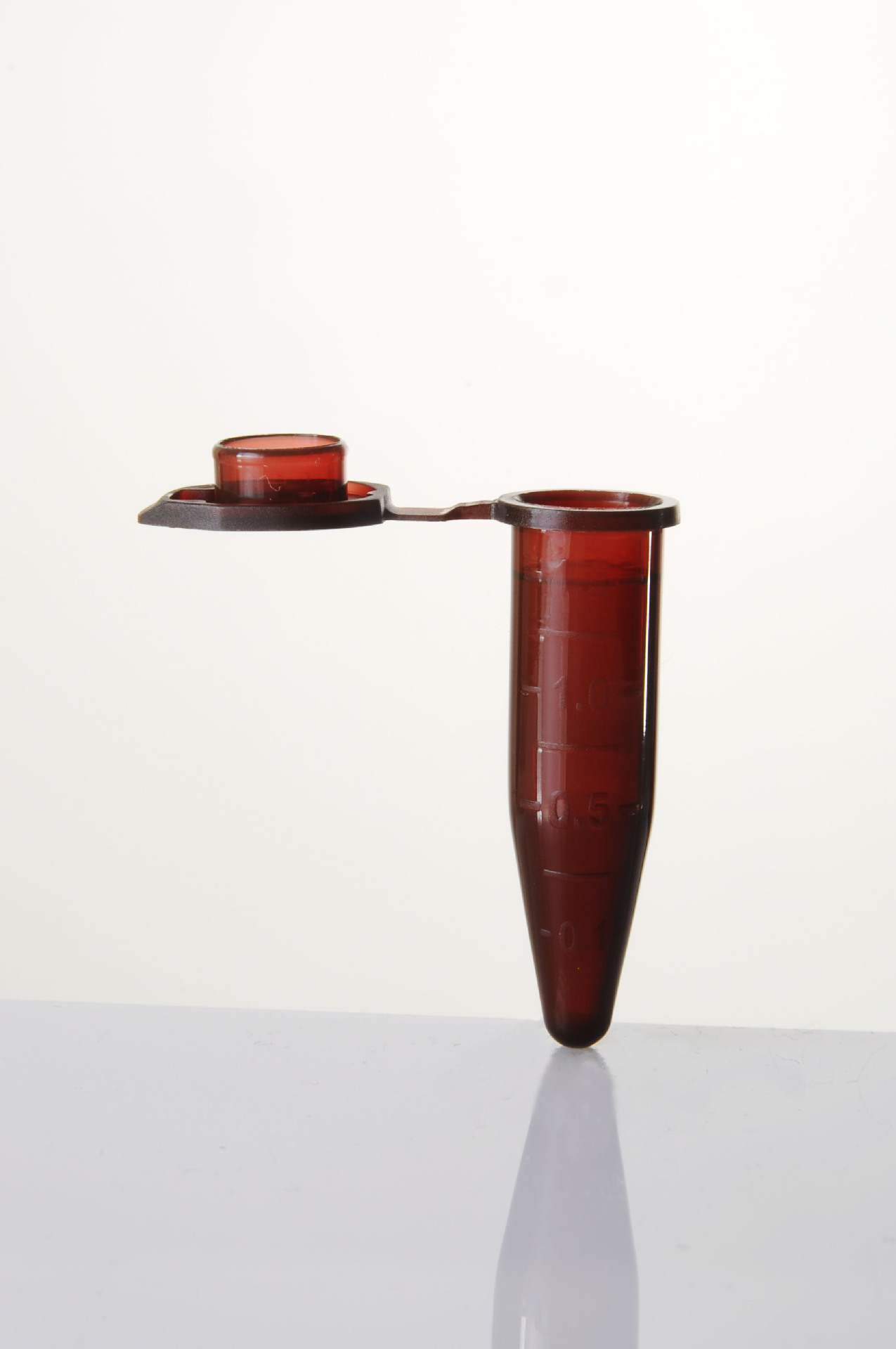 1.5ml微量离心管 琥珀色Amber 超清晰 带刻度&科进（KIRGEN）