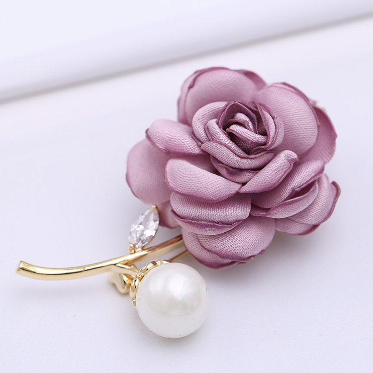 2018 Broche Pin De Tela Simple Rosa Delicada Accesorios Elegantes Accesorios Retro Accesorios De Suéter De Abrigo display picture 1