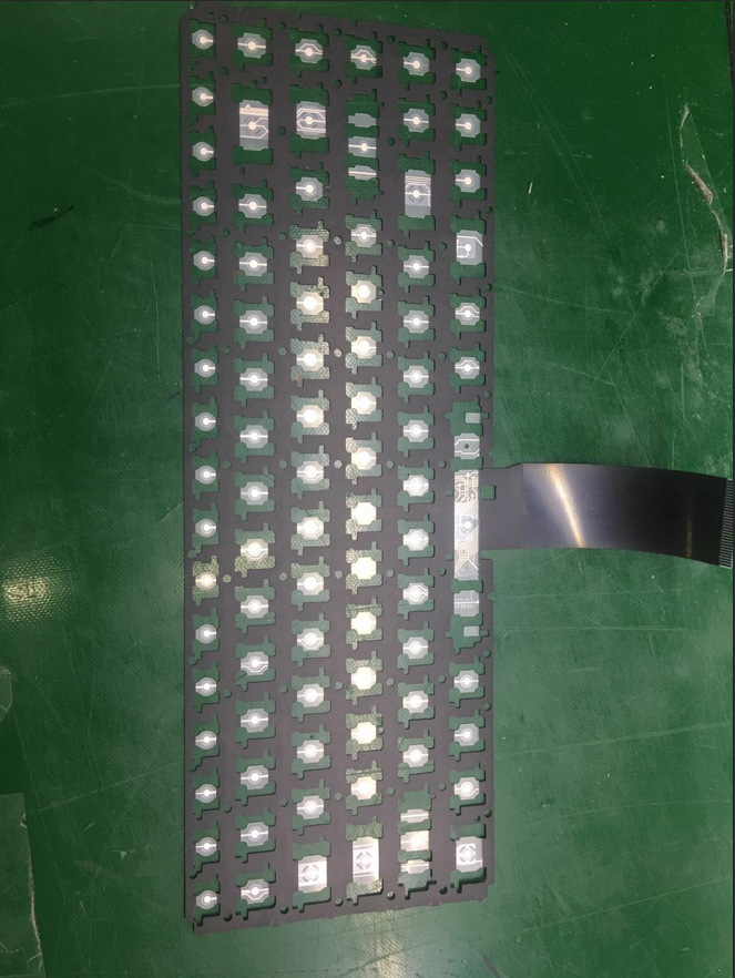 将高分子材料经高温烈解后,物件在真空状态沉