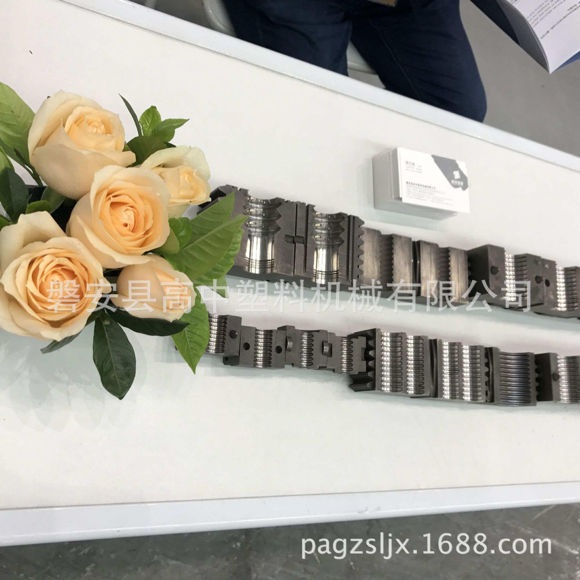 专业生产各类塑料单壁波纹管成型模具 销钉模 轴承模 高速模