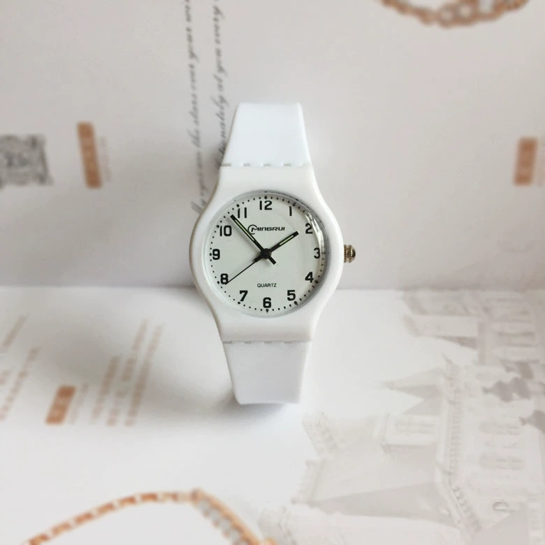 Детские кварцевые часы Водонепроницаемые электронные часы для мальчиков и девочек Студенческие цифровые спортивные электронные часы