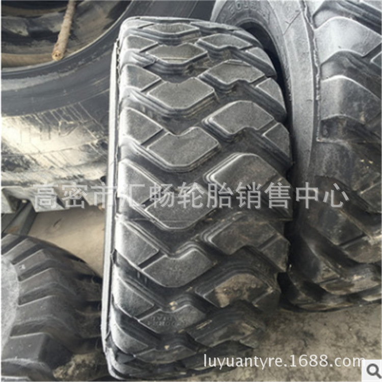 13.00R24 平路机轮胎 修路机轮胎 13.00-24 轮胎