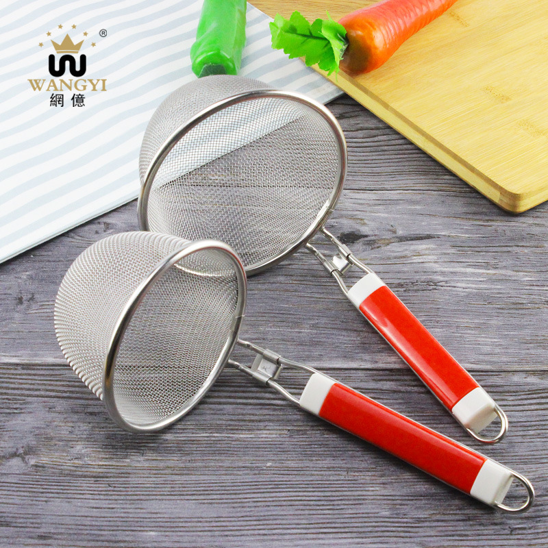 Foreign trade Stainless steel Plastic Handle Net leakage kitchen originality Strainer noodle flour Spicy Hot Pot Leaky spoon tool