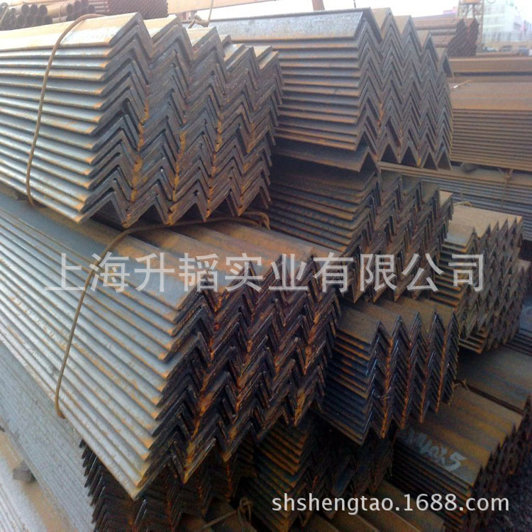 现货供应40*4标准热轧角钢产品供应热镀锌角钢消防管道支架
