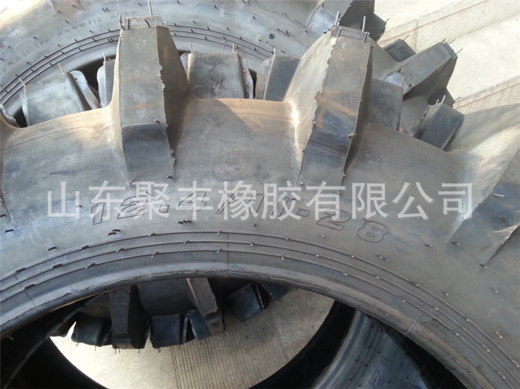 厂家直销 水田高花轮胎12.4/11-28 水田专用 山东名牌 质量保证