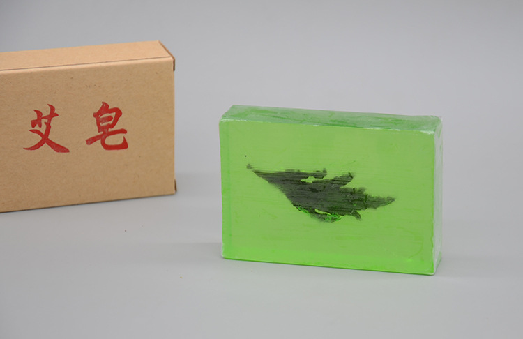 Handmade Mugwort Soap Ai Ye Essential Oil Cleansing Bar for Face Body and Massage quality and texture