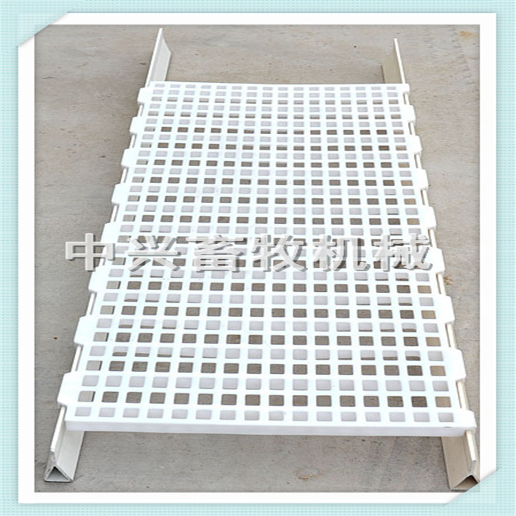 养肉鸭用塑料网床 高效节能 鸭棚用漏粪板厂家
