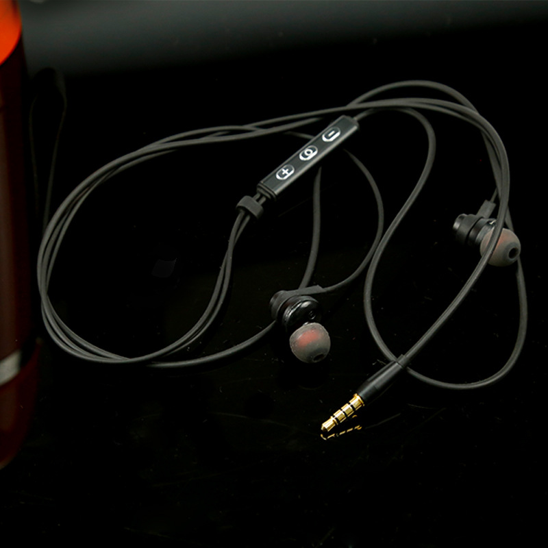 入耳式耳机与耳塞式耳机的区别?