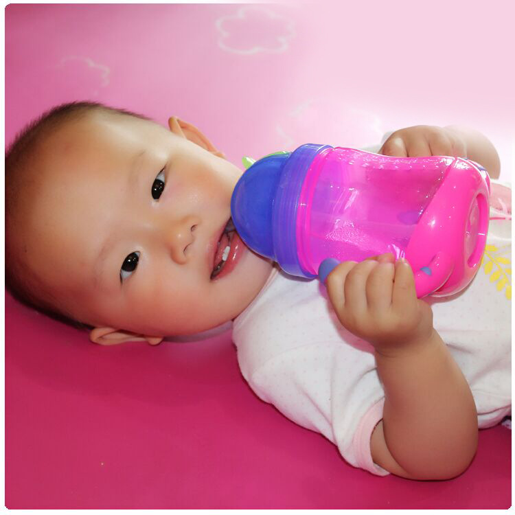 2021新品倒立防漏婴幼儿学饮杯宝宝双手柄防摔不滴水PP儿童吸水杯