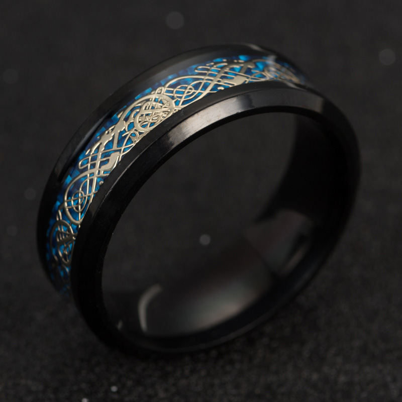 Fashion Titanium Steel Carbon Fiber Dragon Pattern Ring display picture 4