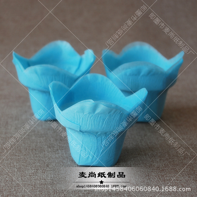 Exportar taza de papel para hornear pétalo muffin pastel taza de papel blanco pastel de loto taza de papel resistente a altas temperaturas papel a prueba de aceite