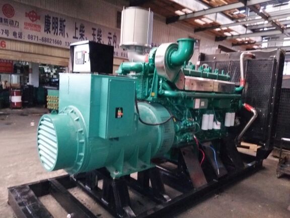 云南昆明玉柴股份800KW自动化柴油发电机组