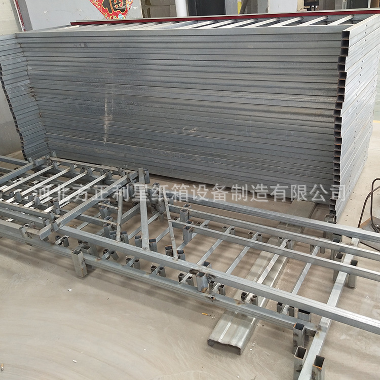 方正订购拼装房屋防护栏创意活动房集装箱护栏