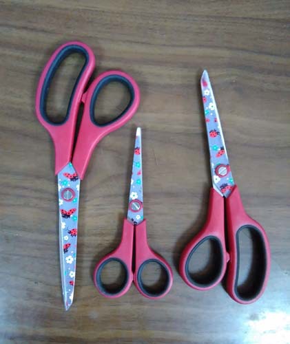 厂家直销不锈钢剪刀，橡塑柄剪刀HS-10017