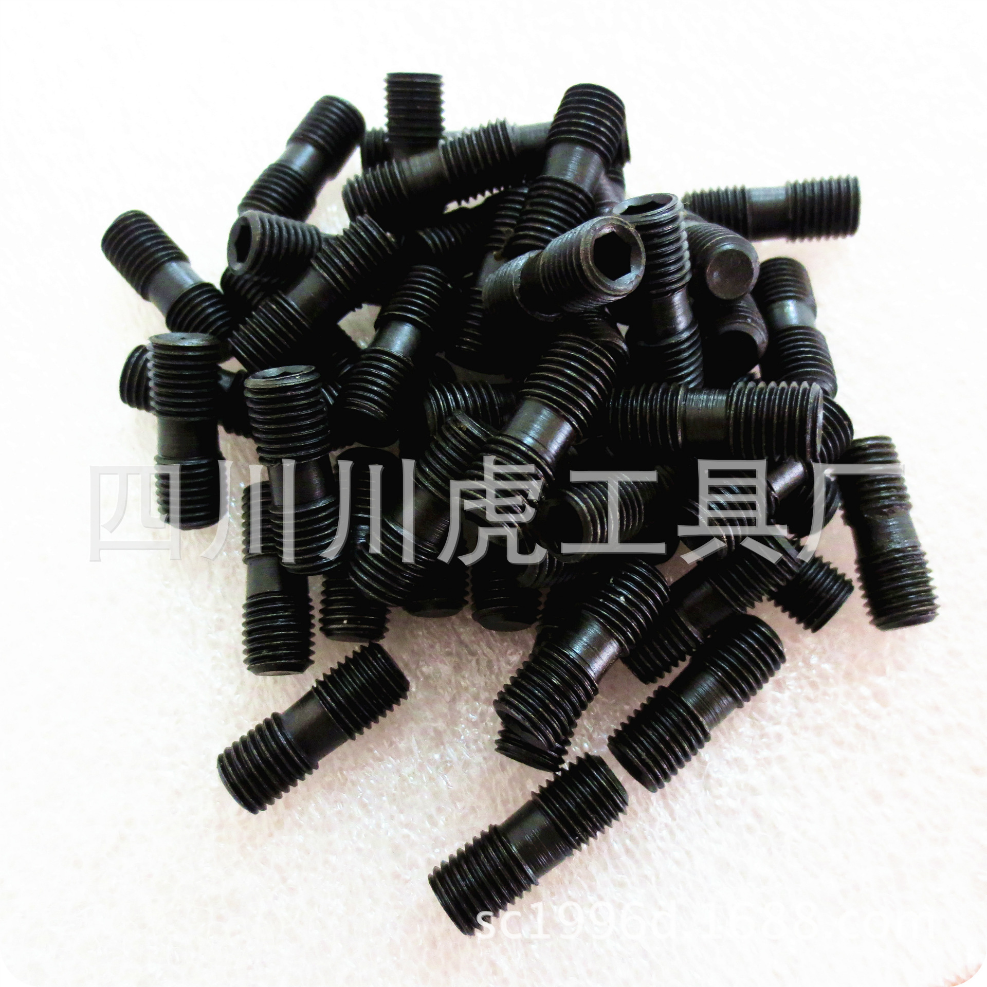 四川天虎刀盘螺钉/M8双头螺钉：M8×1-21  JDE-2