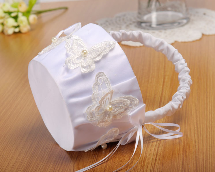 Direct supply from wedding product manufacturers: European-style wedding flower boys, flower baskets, creative hand-embroidered flower-scattering baskets, bows, and bride's wedding baskets detail image 11