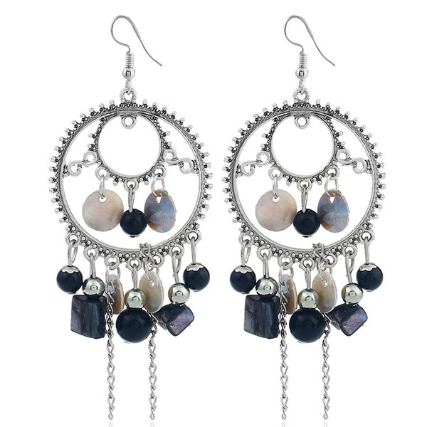 Fashionable geometric earrings drop-shaped
