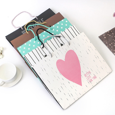 包装大号横款礼品袋 卡通多款手提式礼品购物袋生日礼物包装纸袋|ru