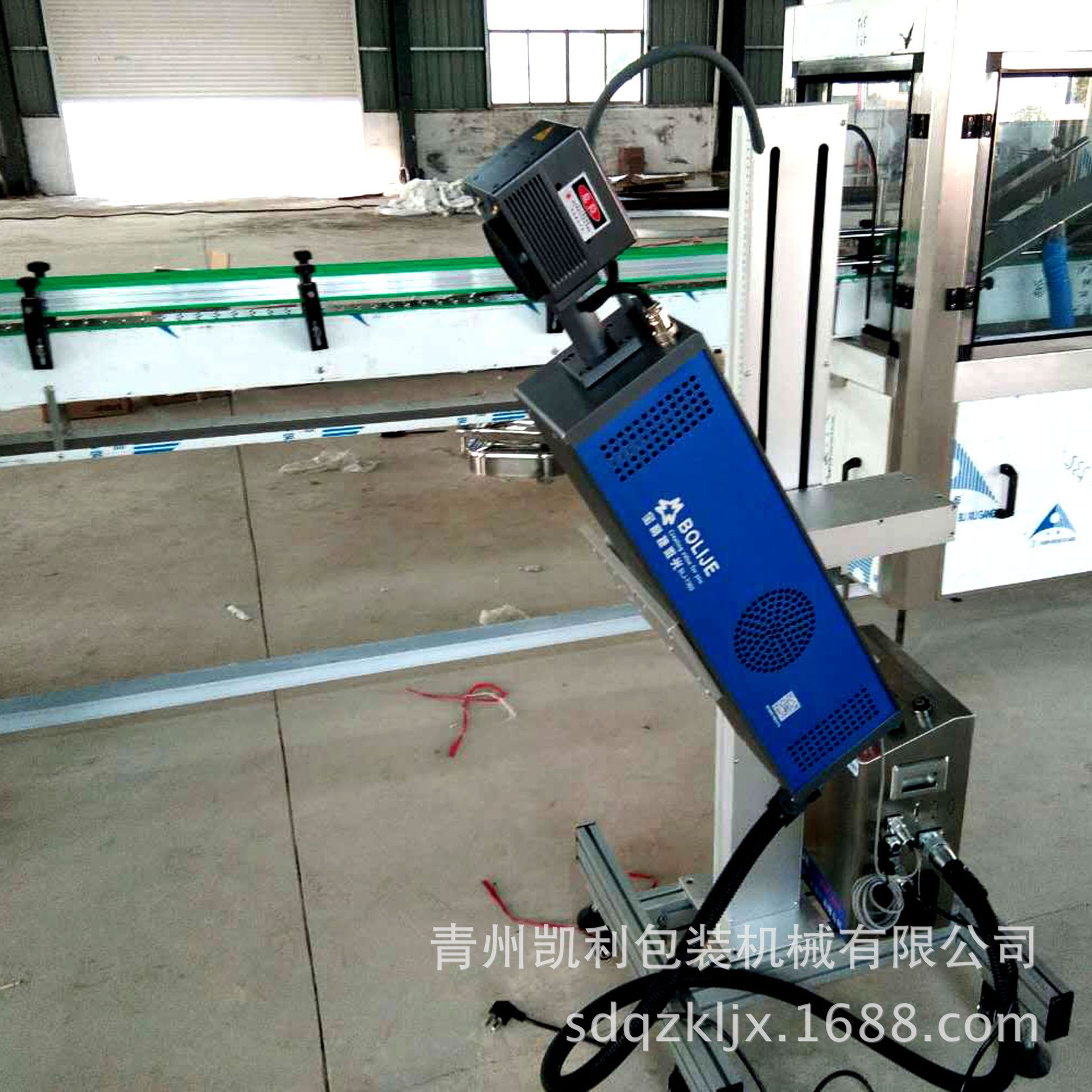 厂家喷码机 全自动 激光喷码机 30w 字体、打印深度可调节