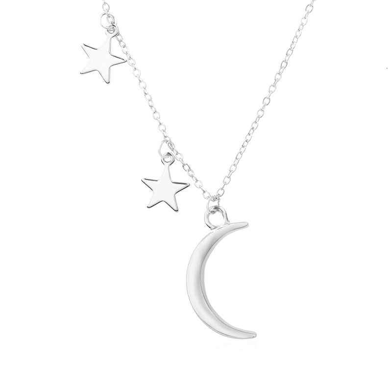 Simple Star And Moon Pendant Necklace display picture 3