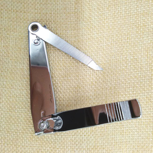 Qiangren 618 Large Nail Clipper Stainless Steel Flat Nail Clipper Wholesale 2 Yuan Store Street Stall Night Market Supply
