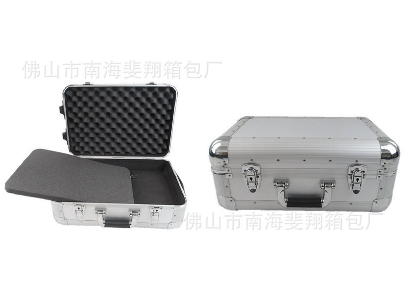 按要求定做各式铝箱手提箱精密仪器箱铝合金拉杆箱拉杆工具箱
