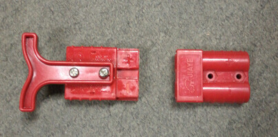 意大利COMAC洗地机刷地车磨地机电池电瓶插头导线连接器