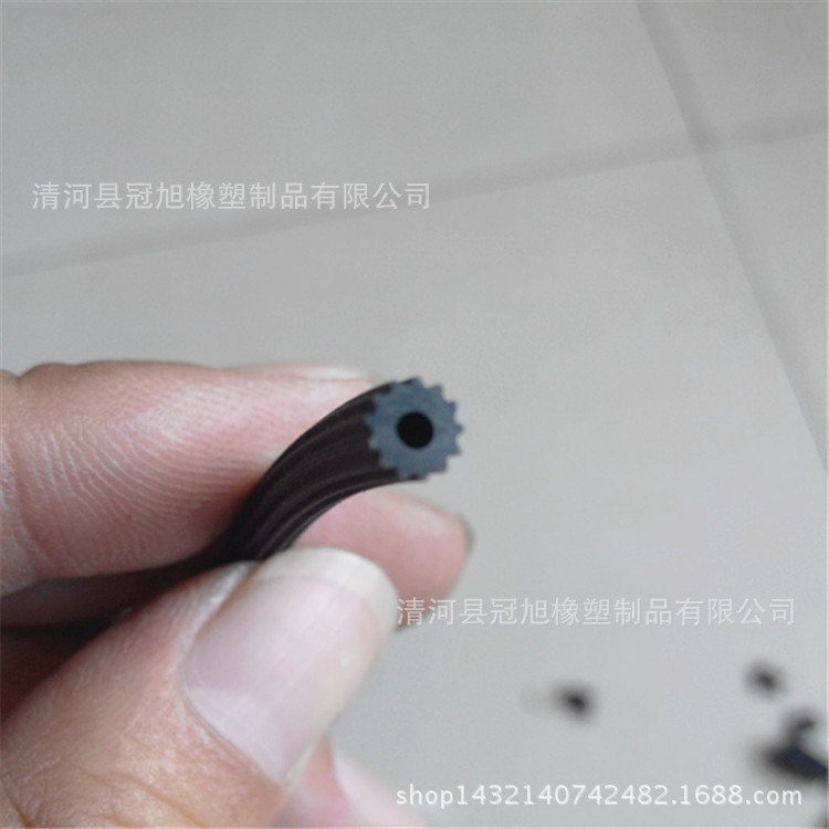 供应纱窗压边条 门窗圆柱密封条 带纹压纱密封条|ms