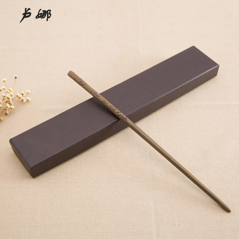 【哈波魔特】哈利波特魔杖金属芯魔法棒圣诞节/万圣节盒装55款-阿里巴巴
