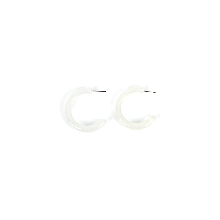 14g Weight Earrings Classification Women'S Gender White, Red Color Retro Fashion Resin Geometric Arc Acrylic Sheet Simple Semicircular Earrings 4
