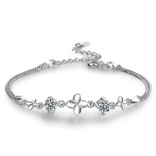 手链女韩版锆石四叶草水晶饰品送情侣学生百搭手链手链