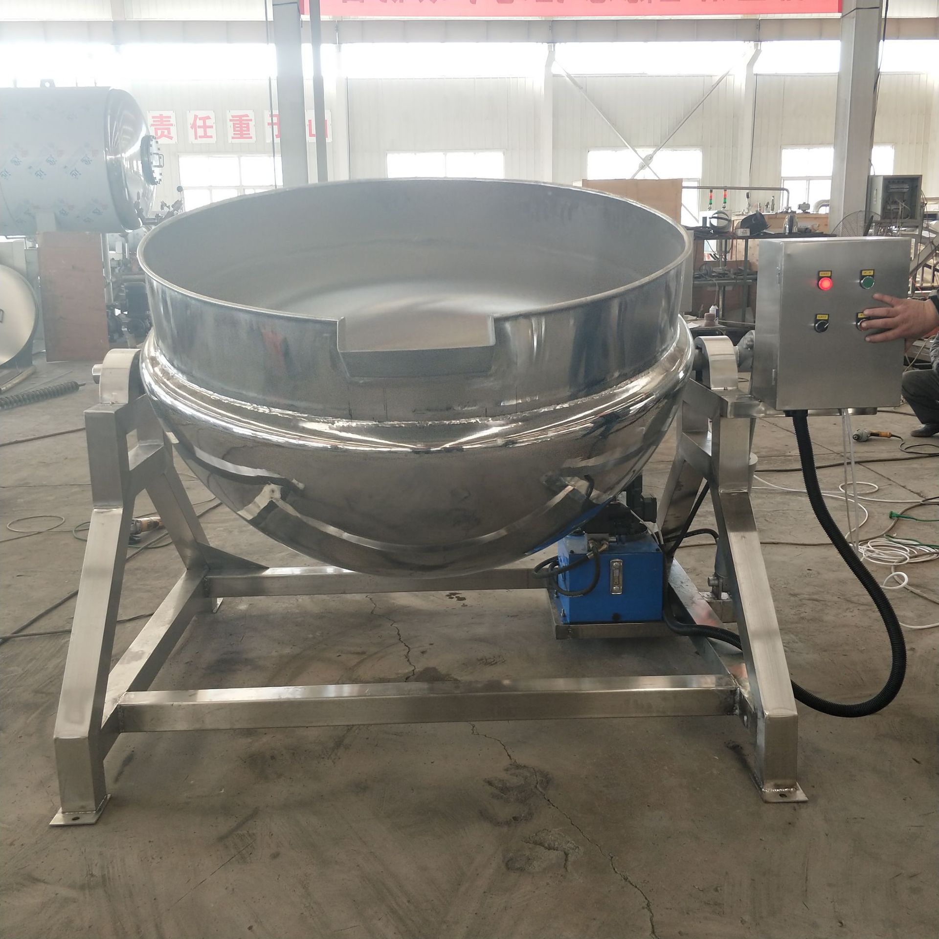诸城凯朗恩机械供应夹层锅 电加热夹层锅 食品蒸煮夹层锅