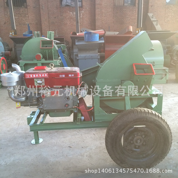 600型木材削片机 柴油动力移动式削片机 盘式木材切片机