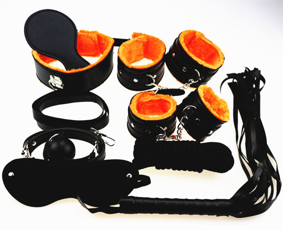 Transfronterizo juguetes sexuales felpa 10-piece set esposas boca enchufe látigo juguetes adultos de peluche traje de cuero