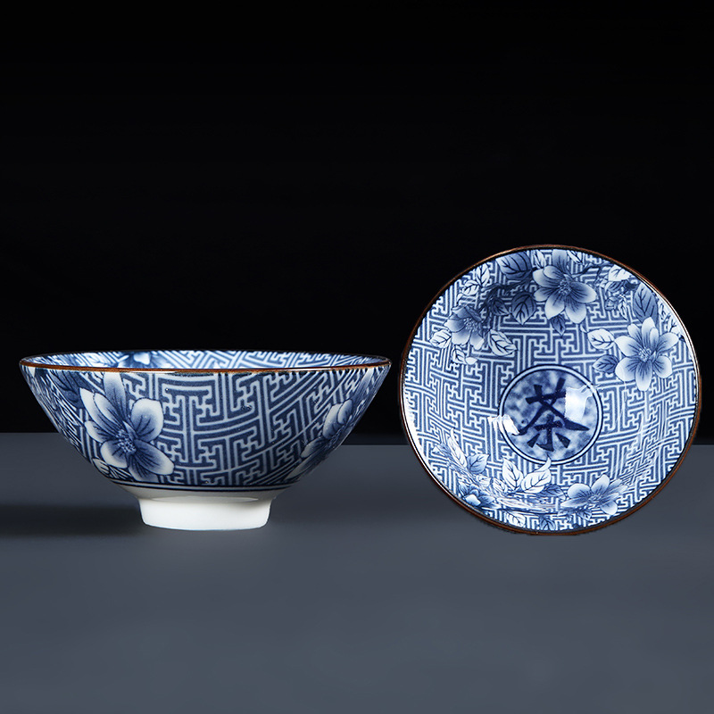 9 컵.