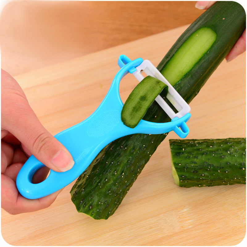 厂家批发 糖果色削皮刀 削皮器 瓜果刨子 居家厨房去皮器 去皮刀|ru