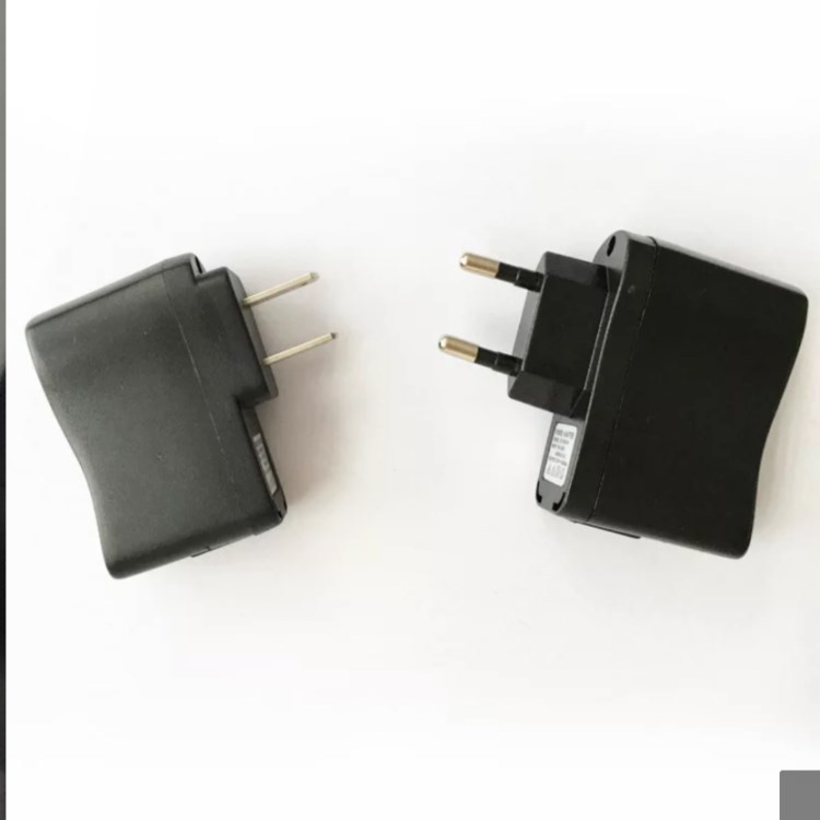 E5[48)]}LJX]P5X4JBEQ0Y0_副本