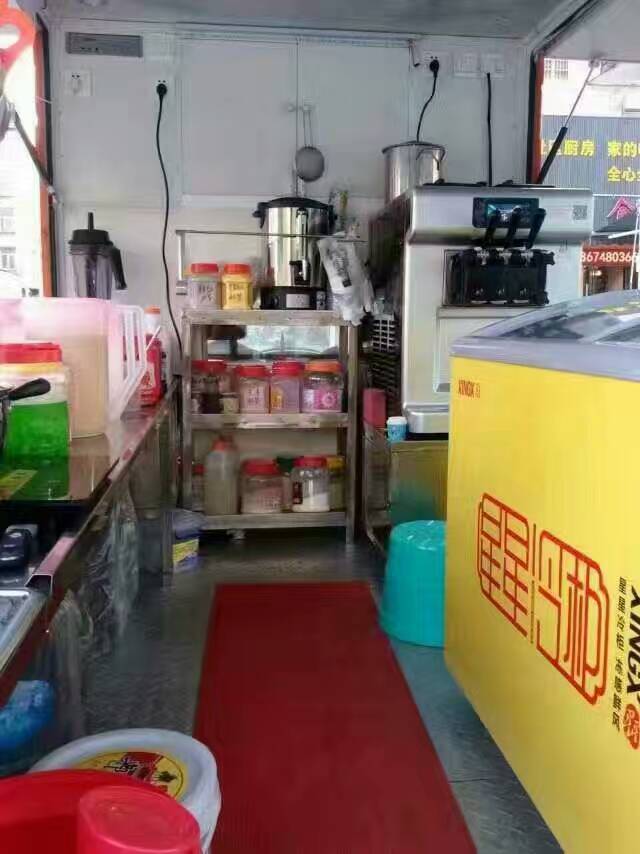 884812017027678151
