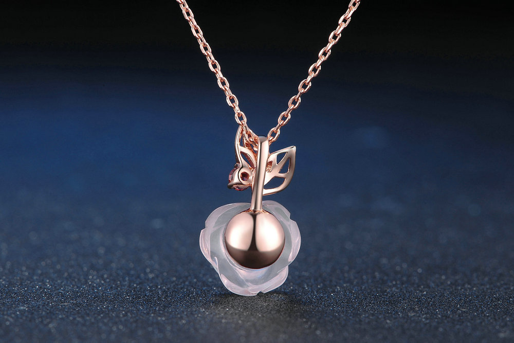 Rose Quartz Pendant Necklace 2