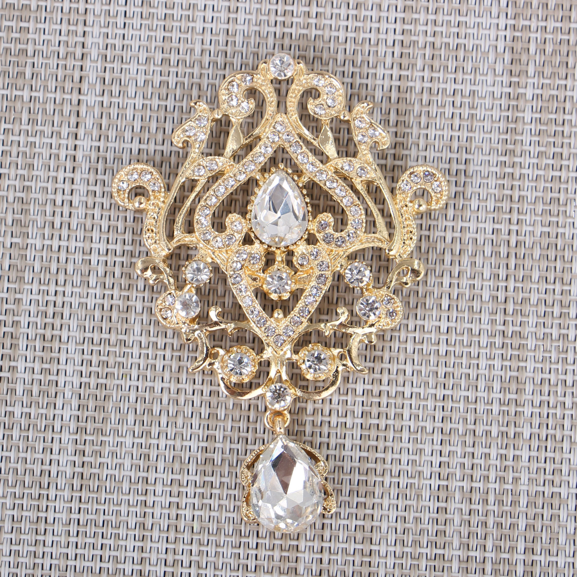 Foreign trade high-grade alloy crystal brooch women's crown rhinestone AliExpress explosion jewelry European and American corsage wedding
