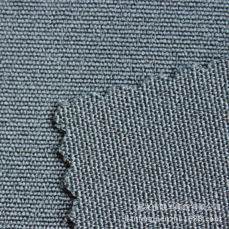 four way stretch 加厚200D双层涤纶四面弹 防水复合棉衣夹克裤装